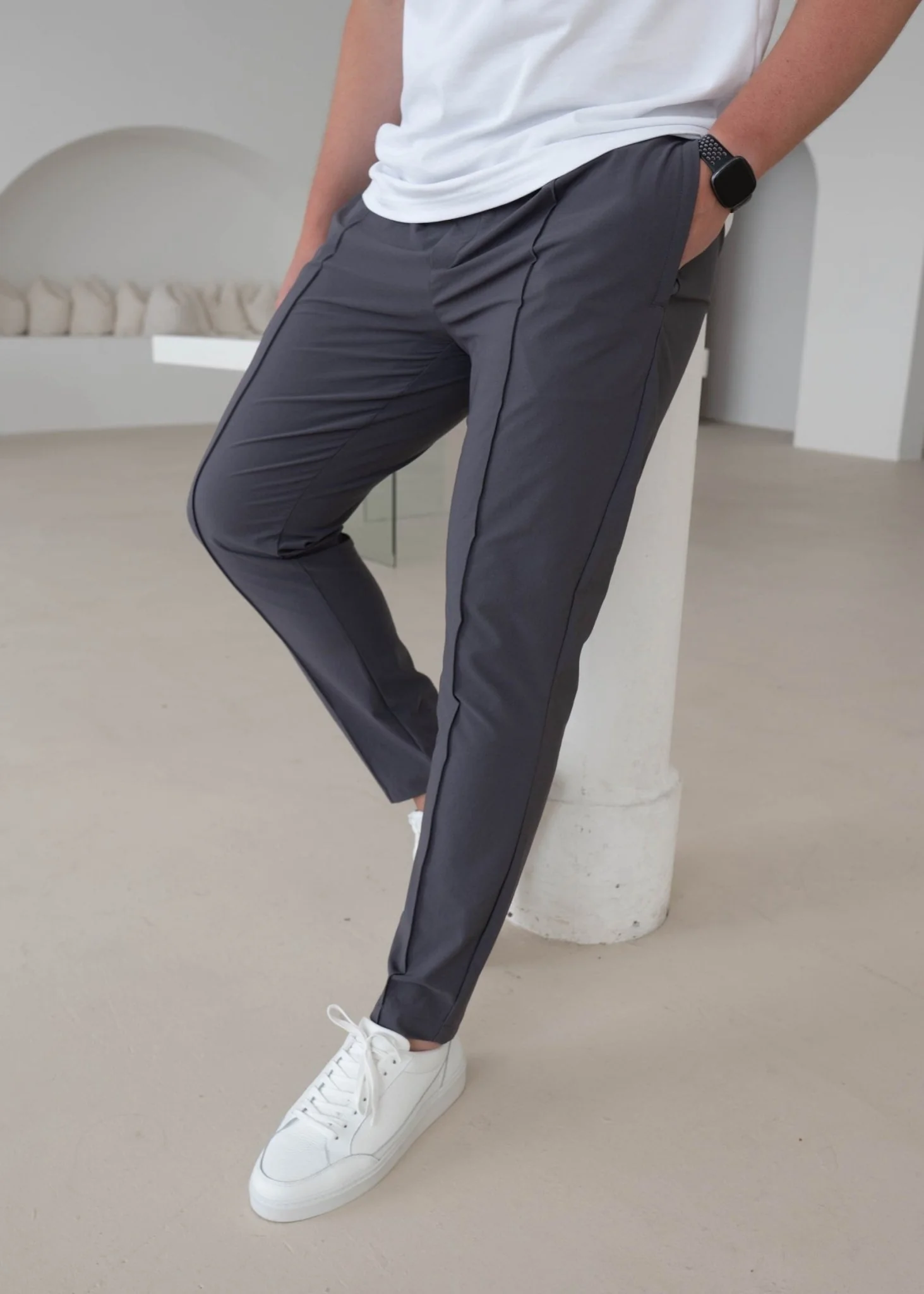 Smart Pleat Trouser In Charcoal - Image 4