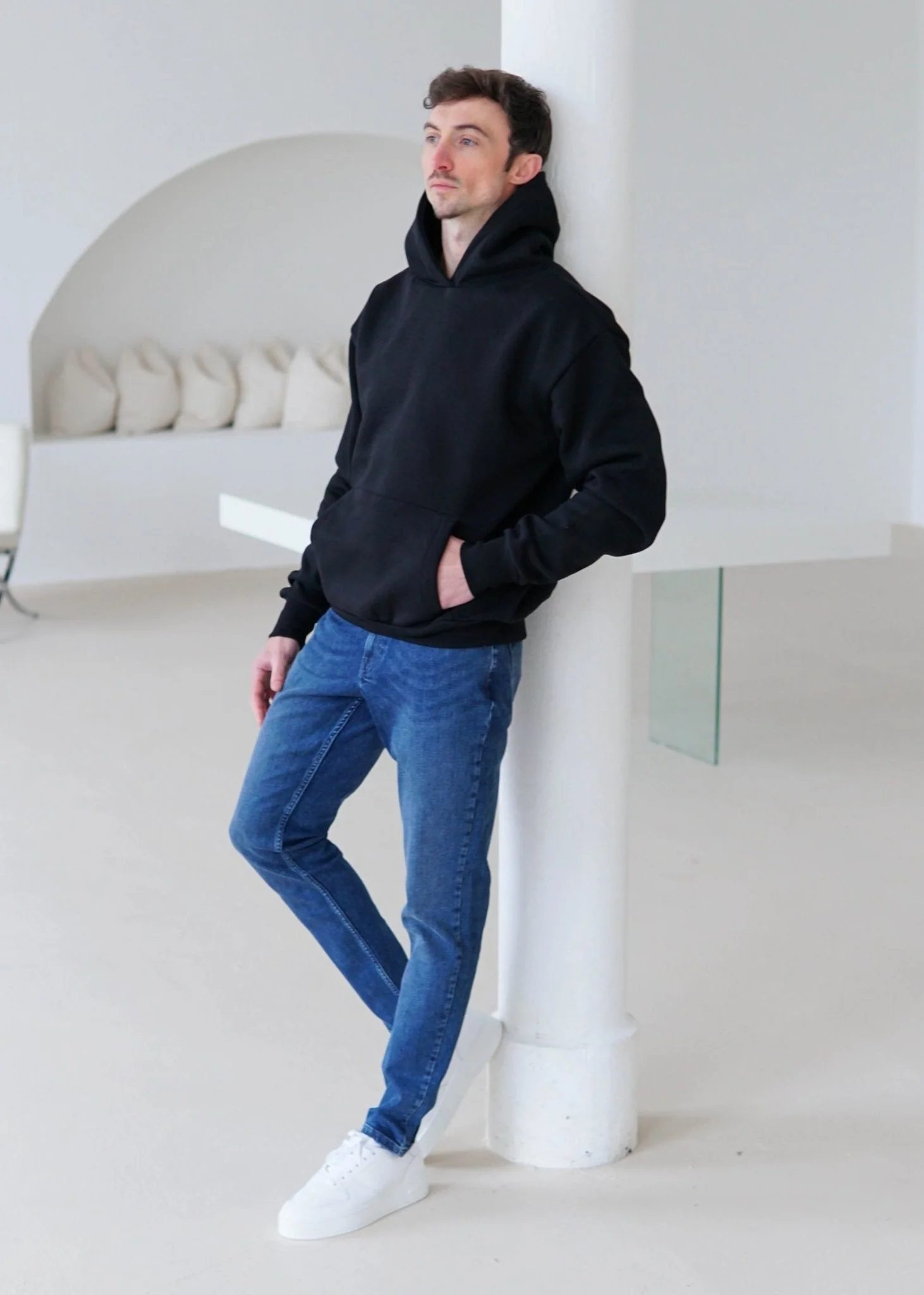 Premium Relaxed Hoodie In Black - Image 10