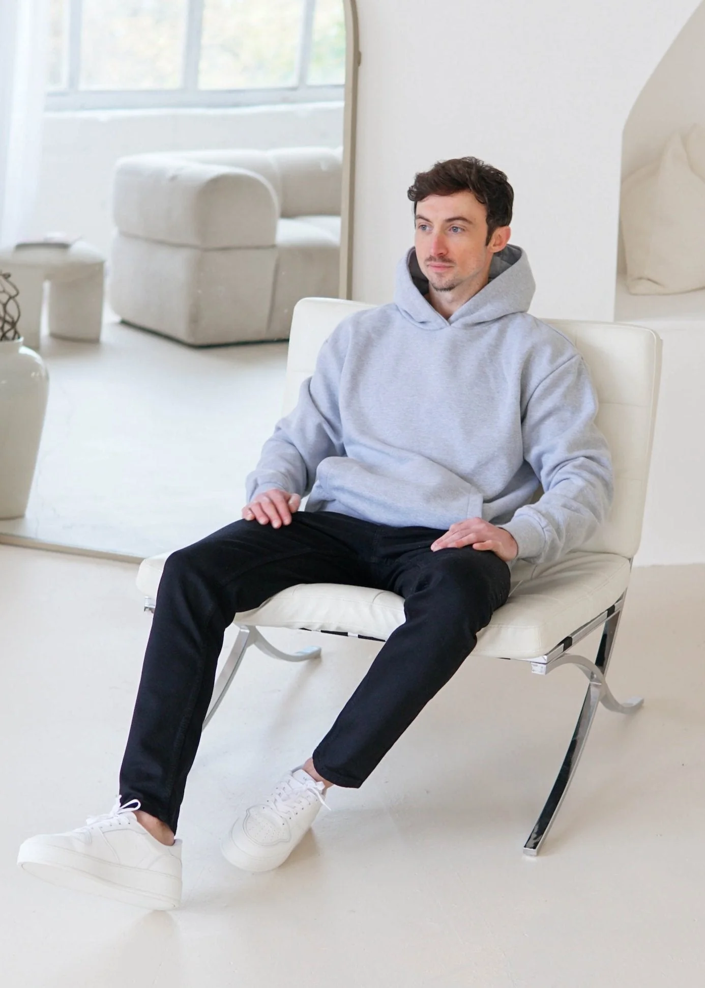 Premium Relaxed Hoodie In Heather Grey - Image 7