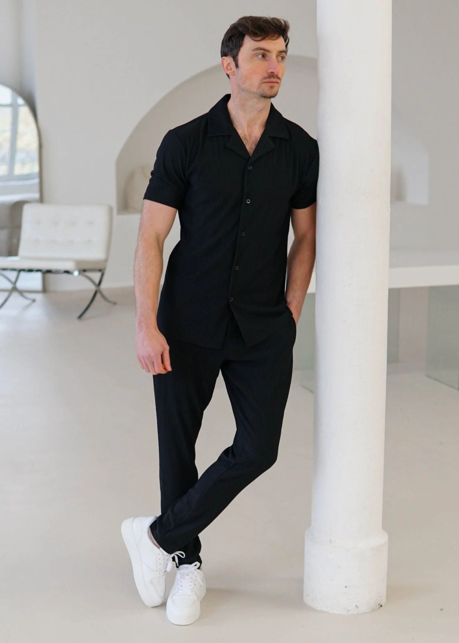 Ribbed Shirt In Black - Image 2