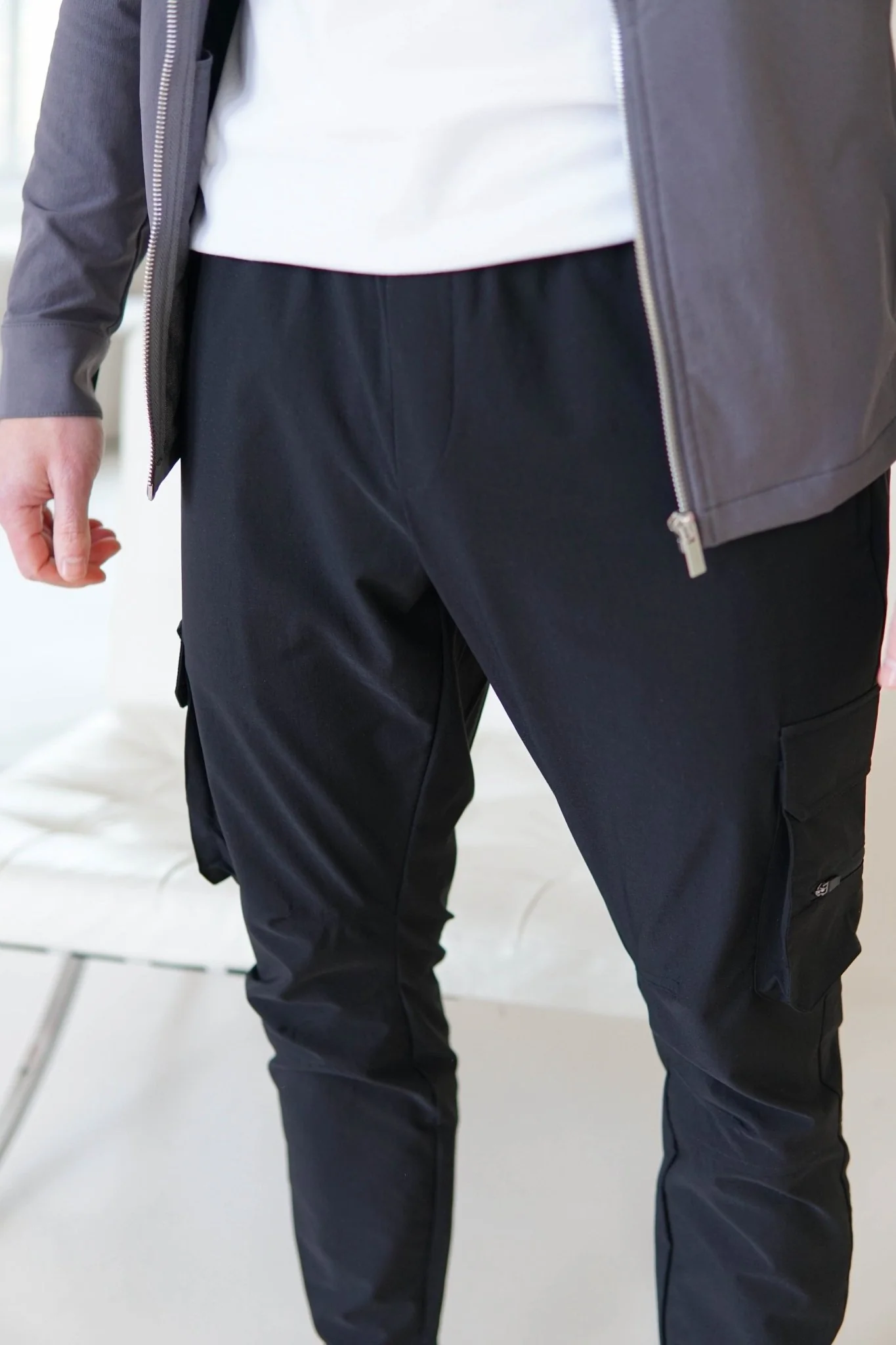 Tech Stretch Cargo Pant In Black - Image 16