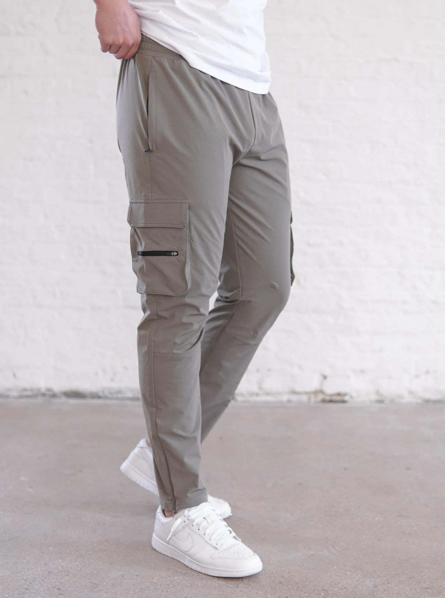 Tech Stretch Cargo Pant In Olive - Image 14