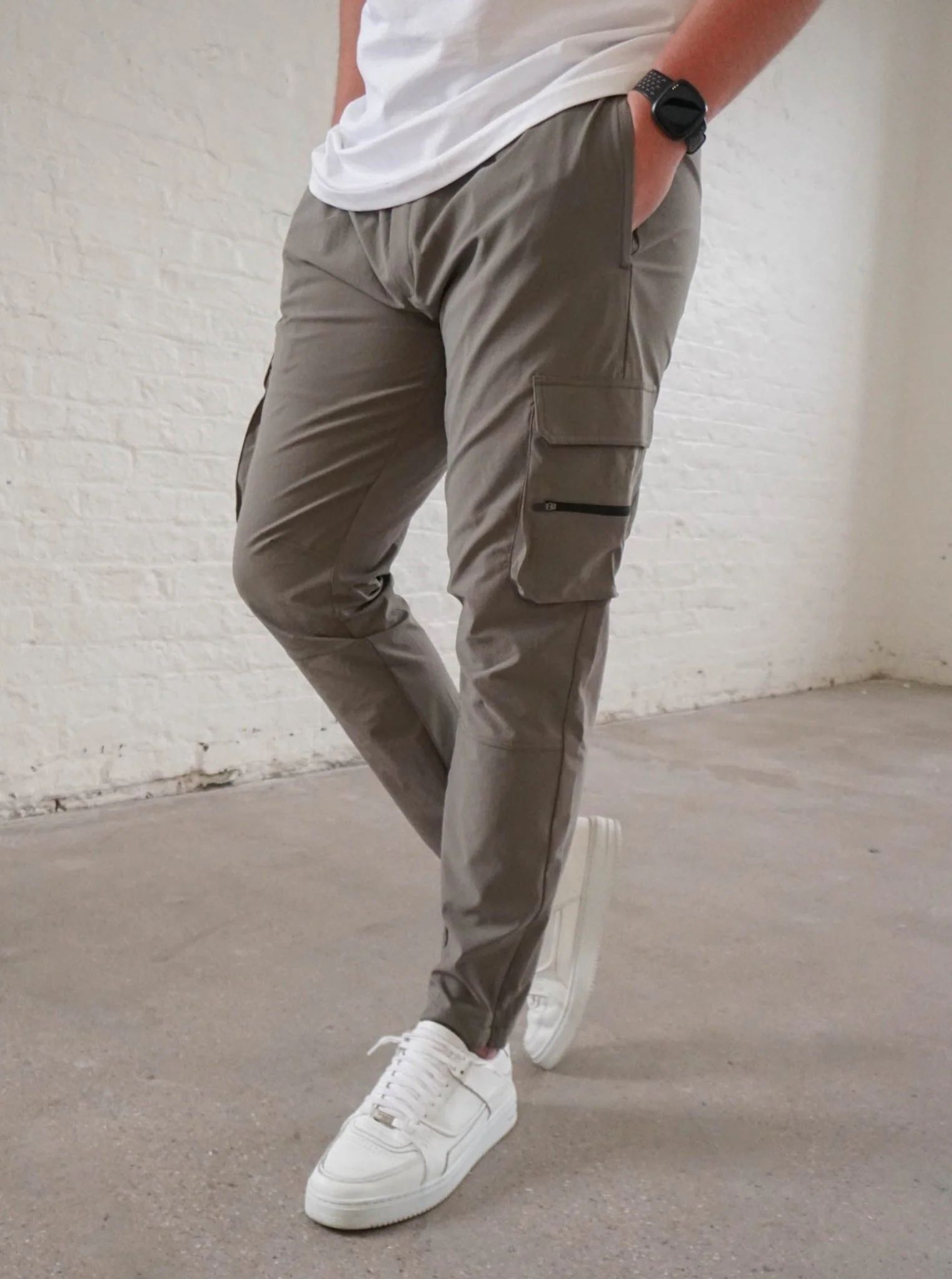 Tech Stretch Cargo Pant In Olive - Image 4
